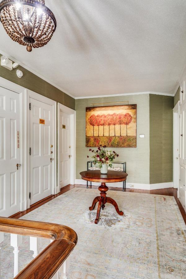 The Applewood Manor Bed & Breakfast Asheville Ngoại thất bức ảnh